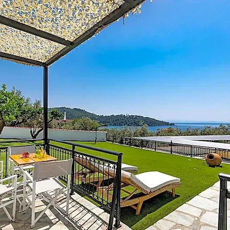 Ξενοδοχείο Panormos 3*