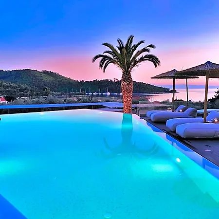 Panormos Σκόπελος